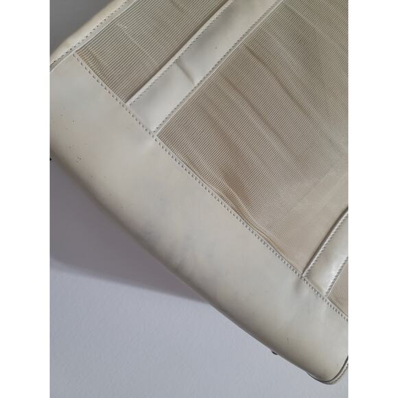 Vintage GUCCI Mesh Tote w/Pouch Cream - Picture 3 of 10